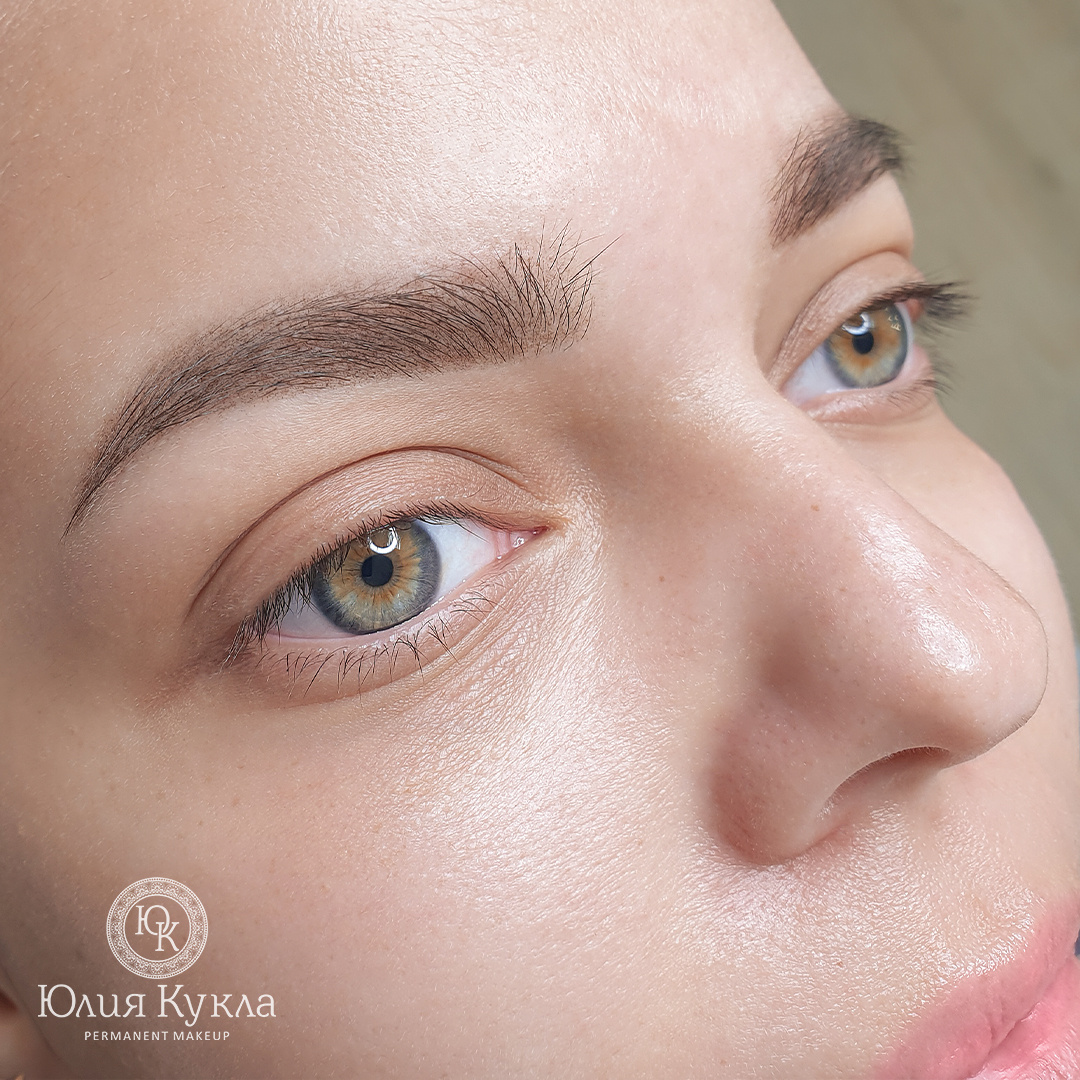 Перманентный макияж бровей в технике "пудровое напыление"