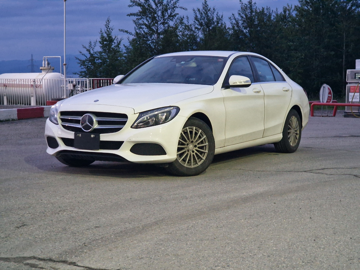 Mercedes Benz C-Class 2015г W205