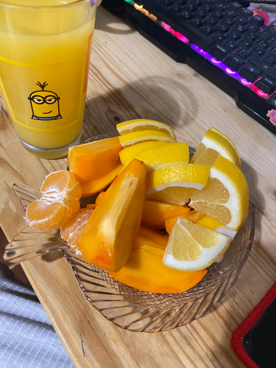 «Цитрусовый удар» , это мой перекус во время беременности. Сейчас же, я не решусь повторить.