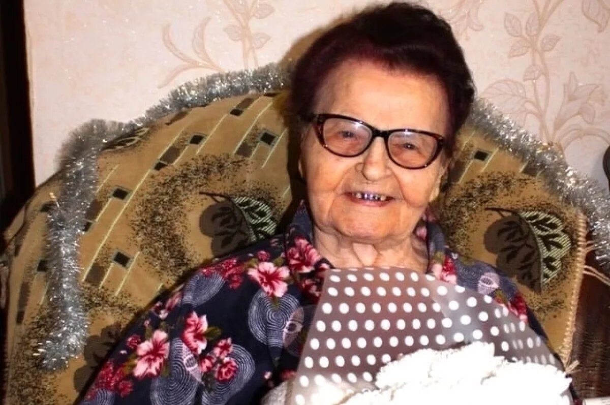    Трогательную историю волгоградки поведали в день ее 95-летния земляки