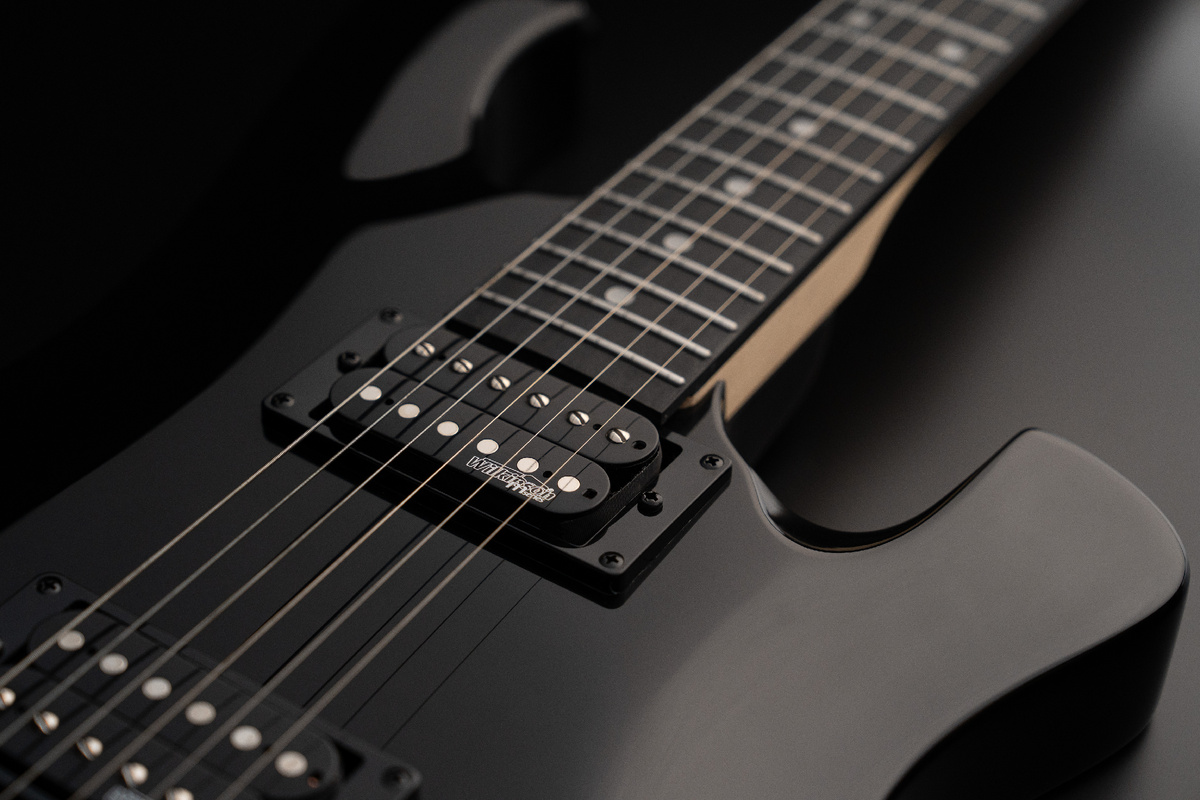 Электрогитара Shinobi Z-3E BK