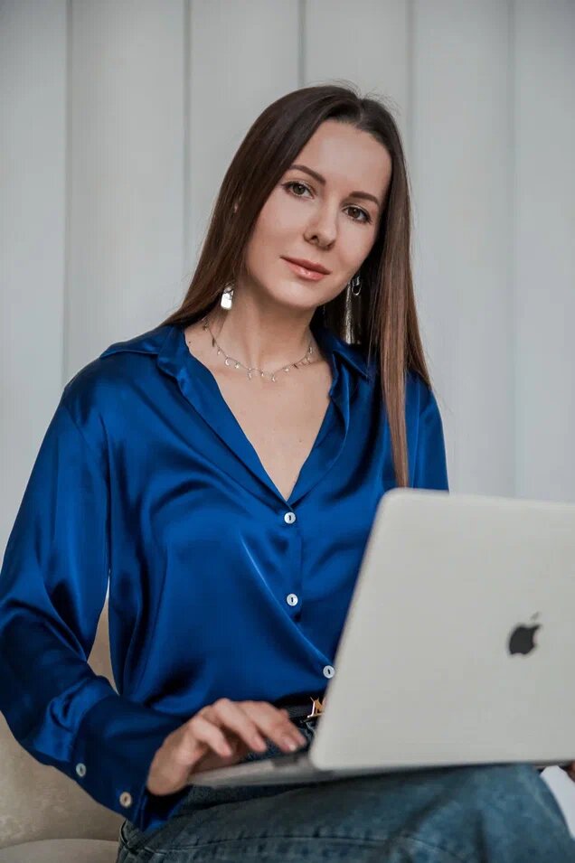 Юлия Слаква