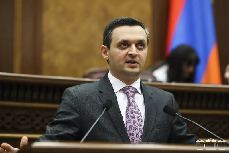 © Photo : official site of the Parliament of RA