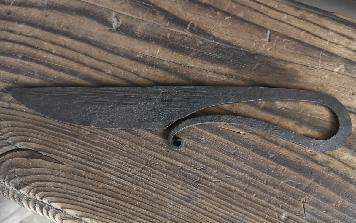 Здесь, например, откуда угол ловить? 