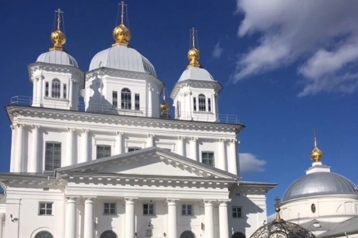    На ярославский женский монастырь повесили дореволюционный домовой знак
