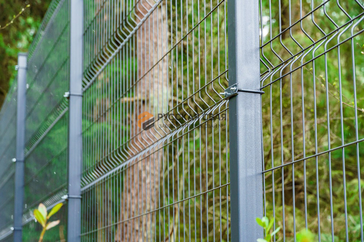 Забор из 3D-сетки Гиттер: изготовление и установка — компания "Русская Свая"