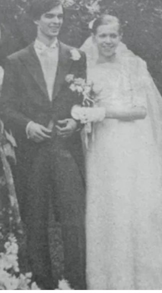 Брижит Троньё и её первый муж. 