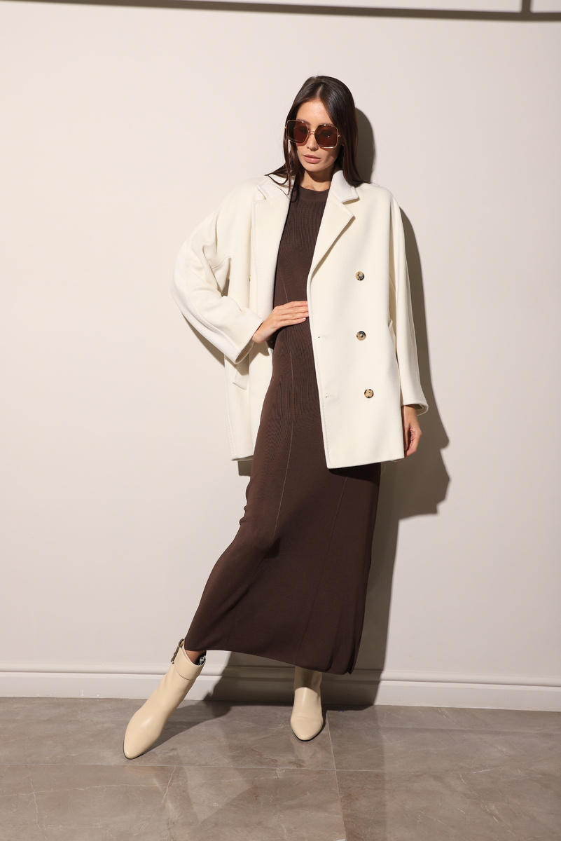 PODIUMRED.ru – ваш ключ к миру эксклюзивной моды.
Здесь представлены культовые вещи и аксессуары для истинных ценителей высокого стиля.