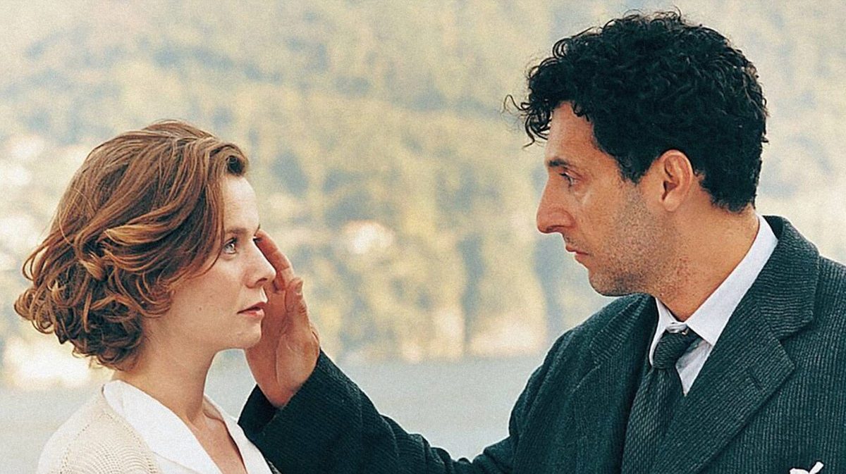 Кадр из фильма "Защита Лужина"