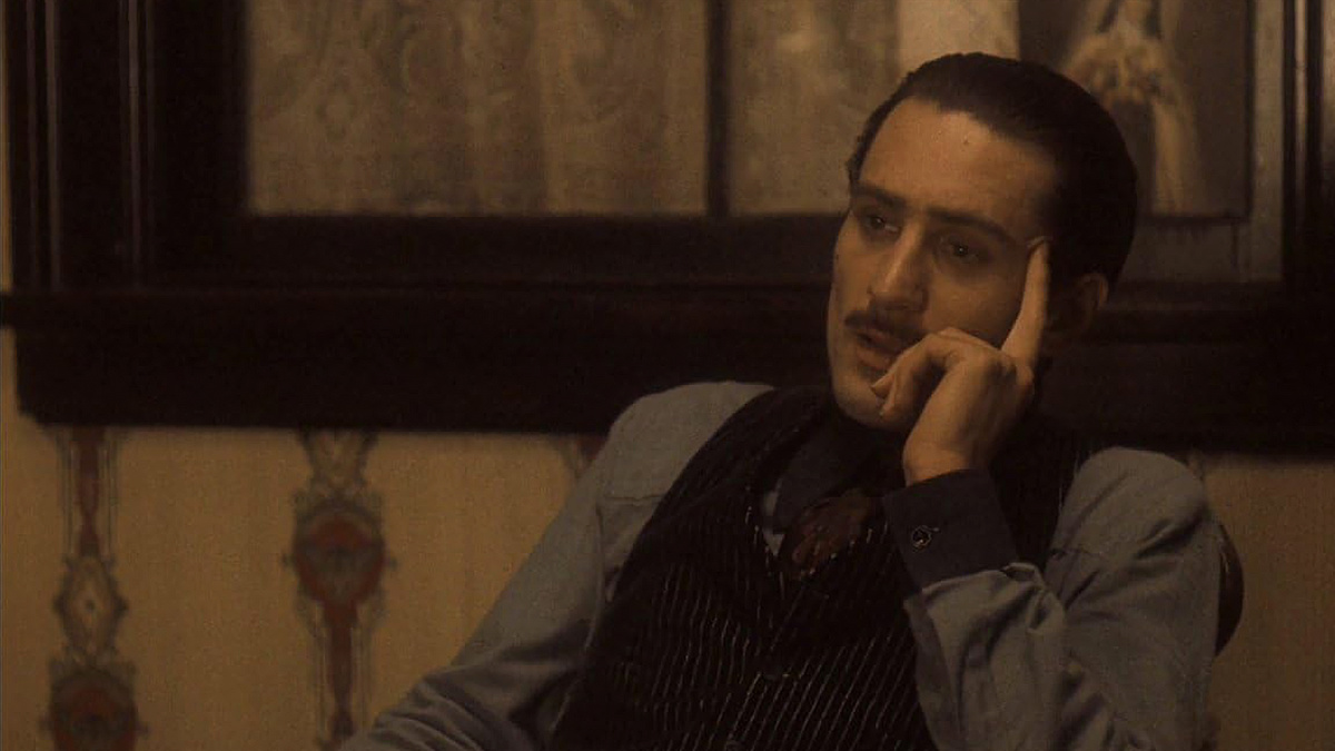 Кадр из фильма "Крестный отец 2"