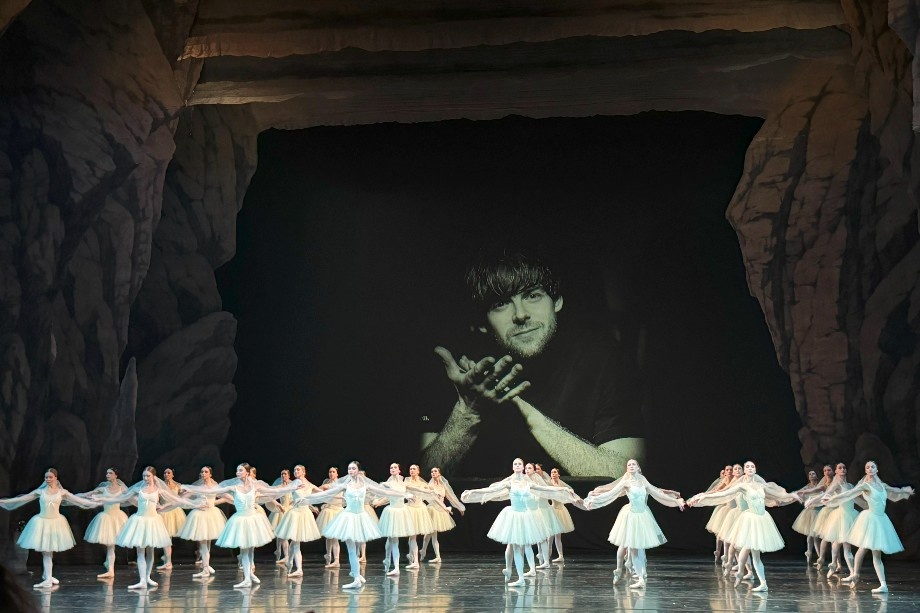 Фрагмент гала-концерта «Магия Владимира Шклярова». | Фото: Мария Гайко/Octagon.Media