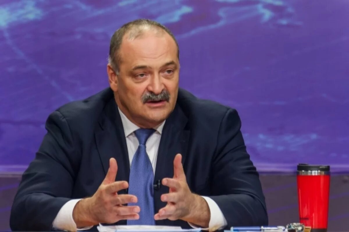    Меликов высказался об афере с путёвками в хадж для семей участников СВО