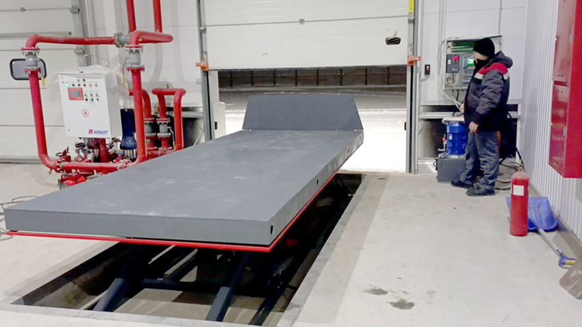 Погрузочная платформа - подъемный стол 6000кг