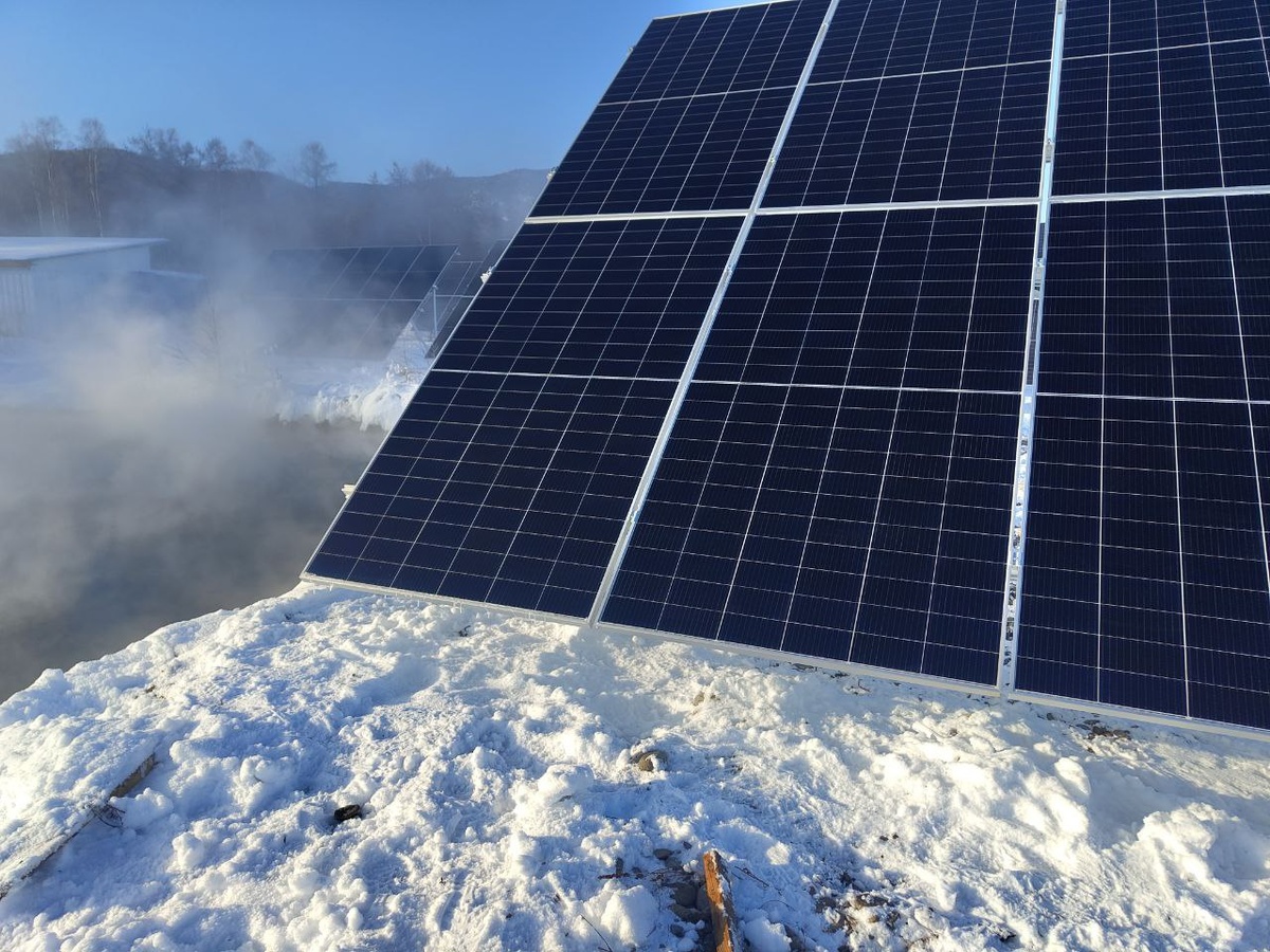 Станция зимой