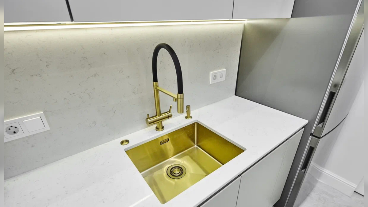 Из готового проекта «Кухнев»