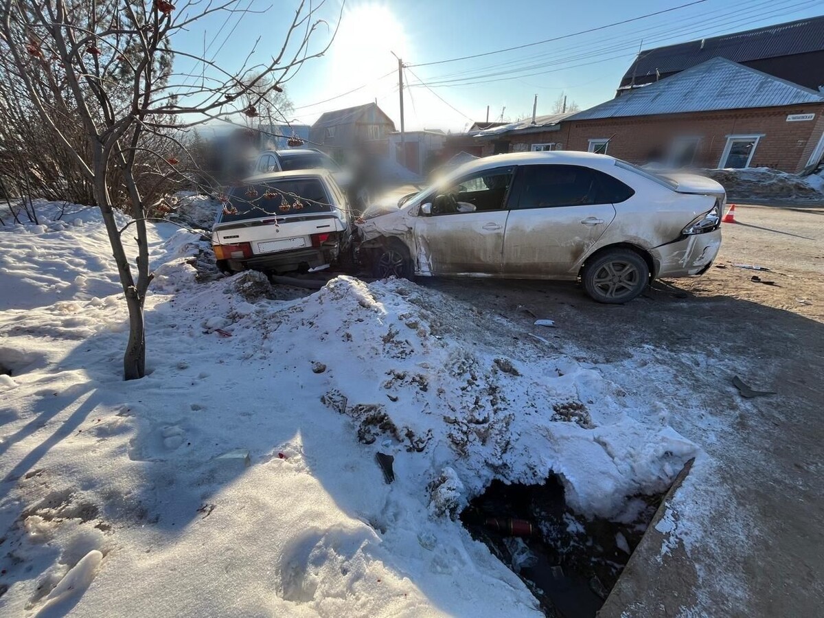  📷    В Бугуруслане в массовом ДТП пострадали три человека Кристина Просвиркина