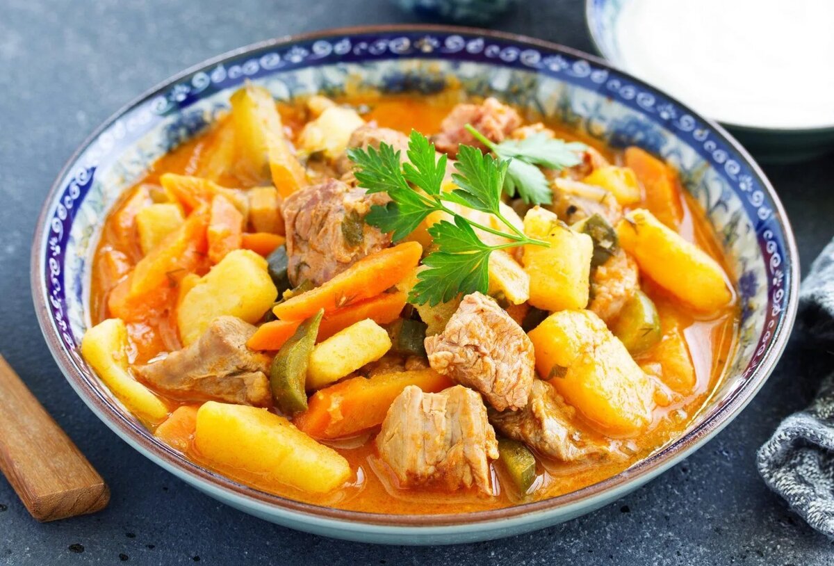 Обратите внимание: Картинка является иллюстрацией и не обязательно отражает точный результат приготовления по этому рецепту. Внешний вид блюда может варьироваться в зависимости от индивидуальных особенностей и используемых ингредиентов.