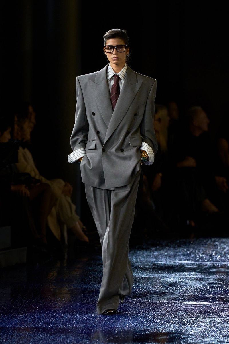 Saint Laurent. Коллекция весна-лето 2025 ready-to-wear