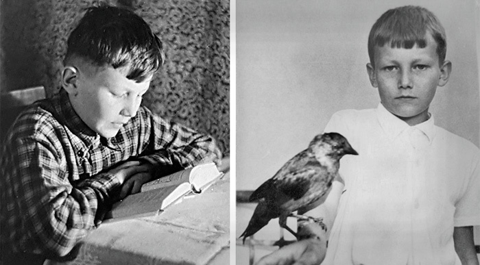 Маленький Алеша Зеля с книжками и своей ручной галкой