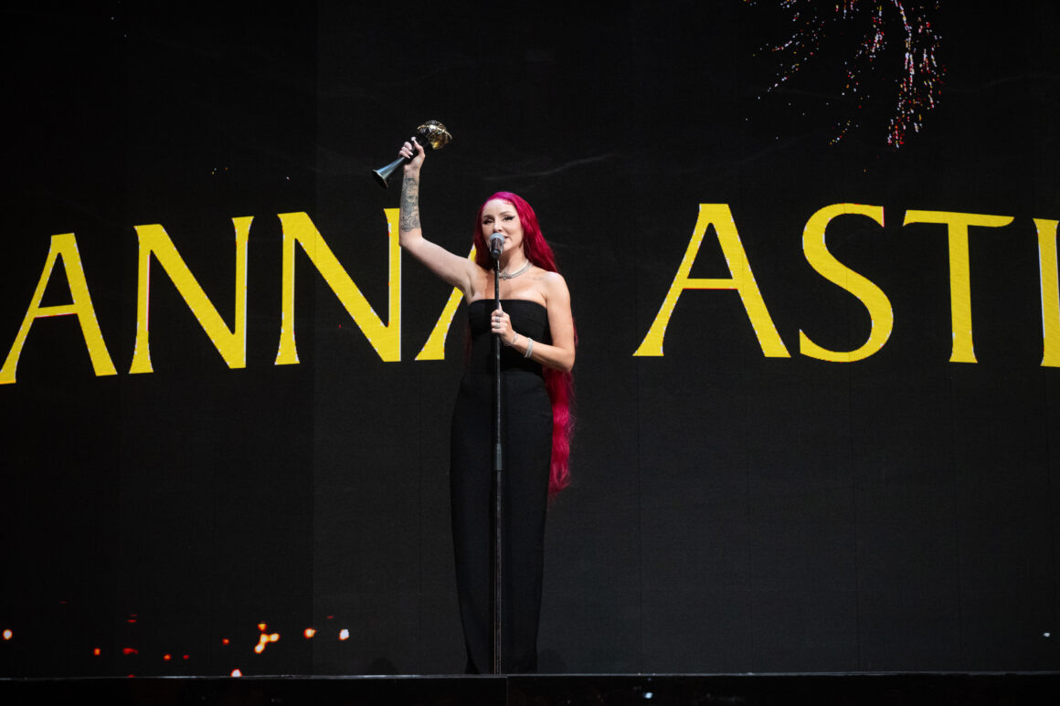    Anna Asti Freedom Strength Beauty