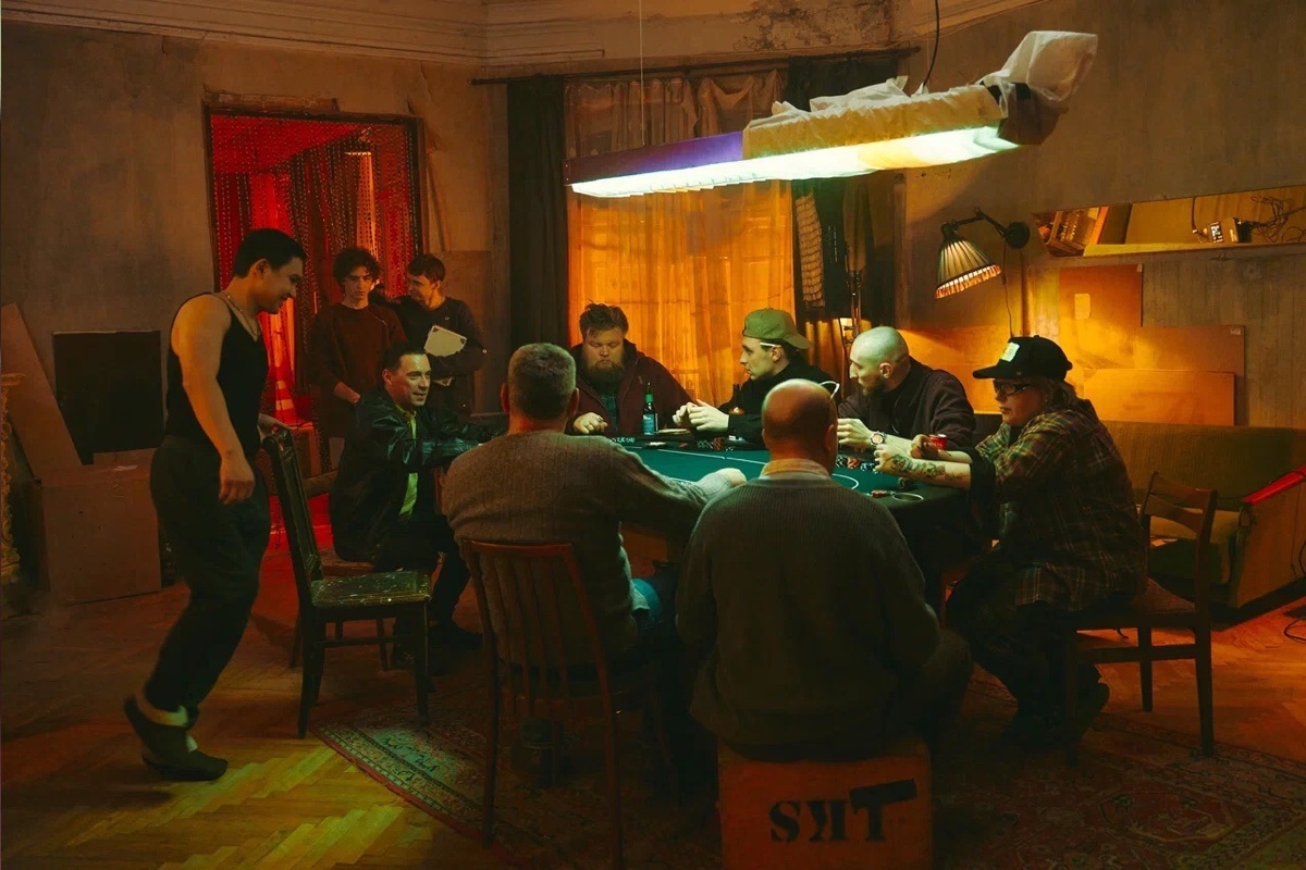 Пресс-служба Wink📷Фото со съемок сериала «Нам покер»