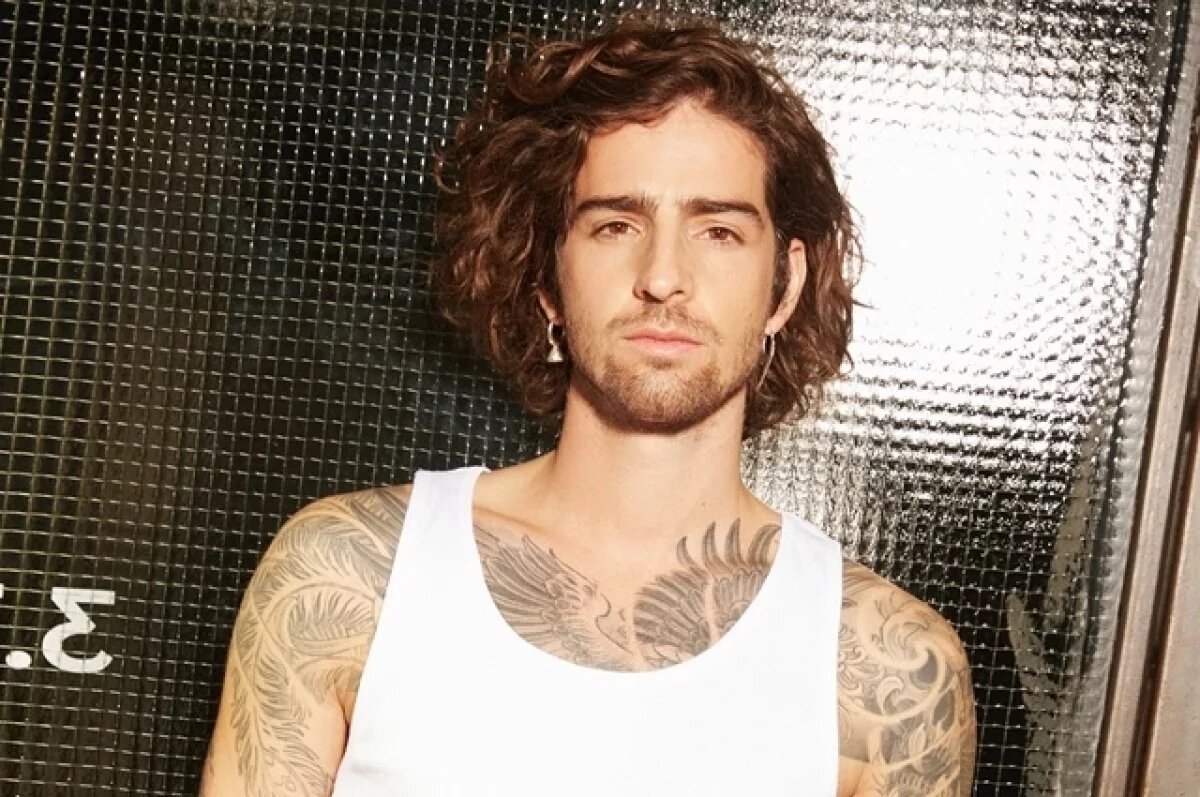    Владимир Дантес (настоящее имя Владимир Гудков).