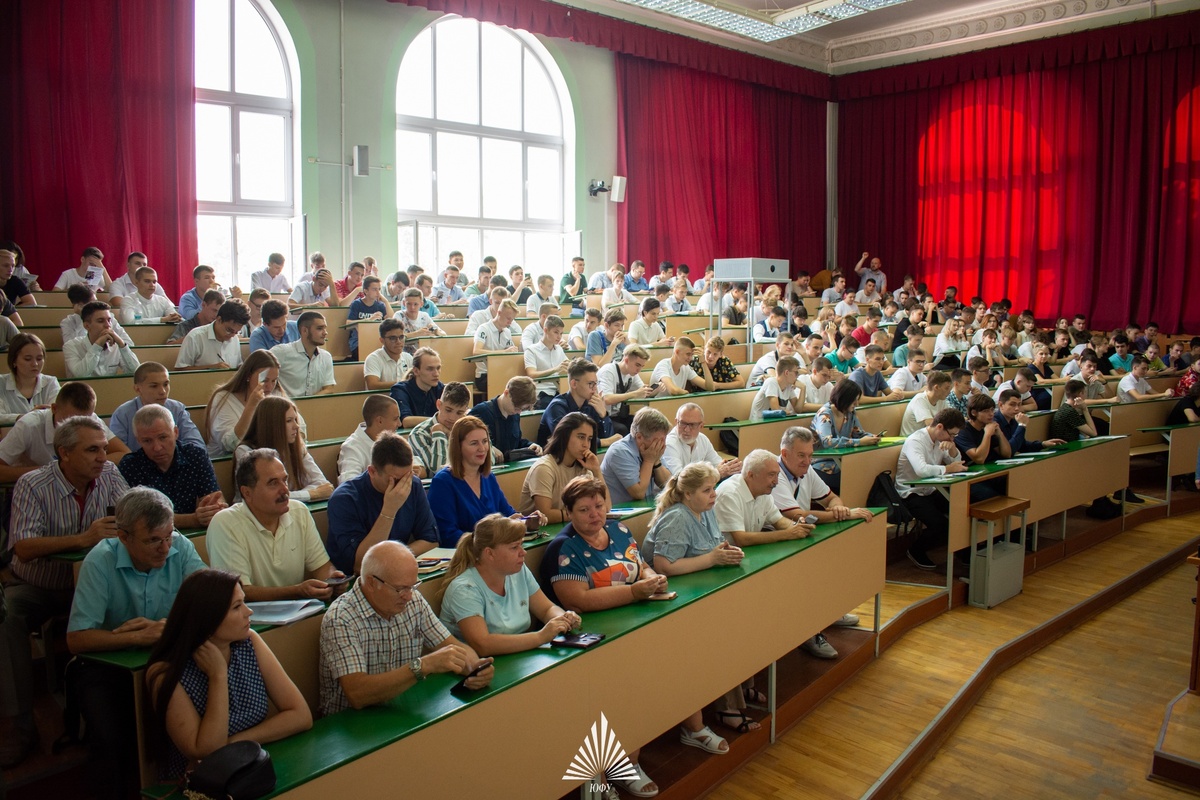    От студентки до преподавателя: мой путь в ЮГУ