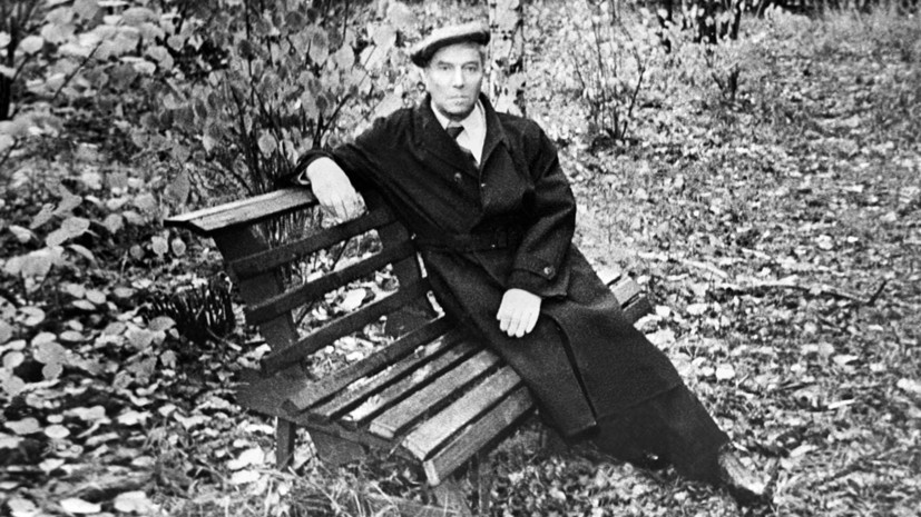     «Он был совестью моего поколения, наследником Льва Толстого. Русская интеллигенция искала у него решения всех вопросов времени, гордилась его нравственной твёрдостью, его творческой силой», — говорил о Пастернаке писатель Варлам Шаламов Gettyimages.ru Sovfoto