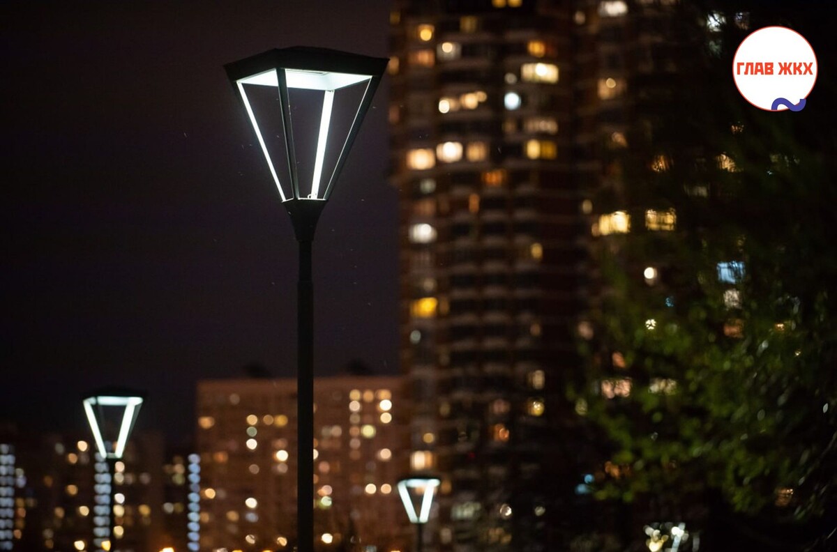 В 2024 году в московских дворах установили более 9,7 тысяч новых фонарей
