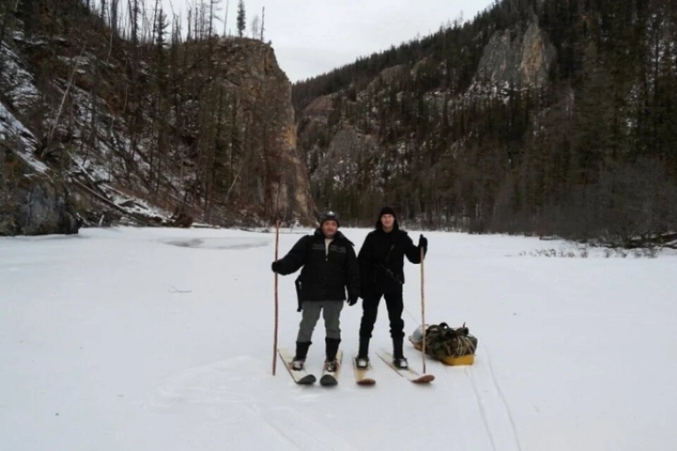 В Сибири полицейским пришлось пройти 120 километров на лыжах по тайге, чтобы поймать браконьеров. Фото: ГУ МВД по Иркутской области.