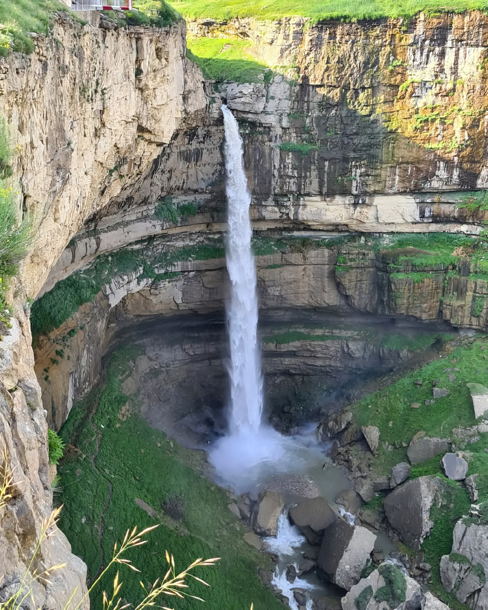 Водопад Тобот.
