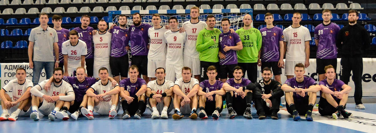    2020 год. Участники юбилейного матча к 75-летию Владимира Максимова