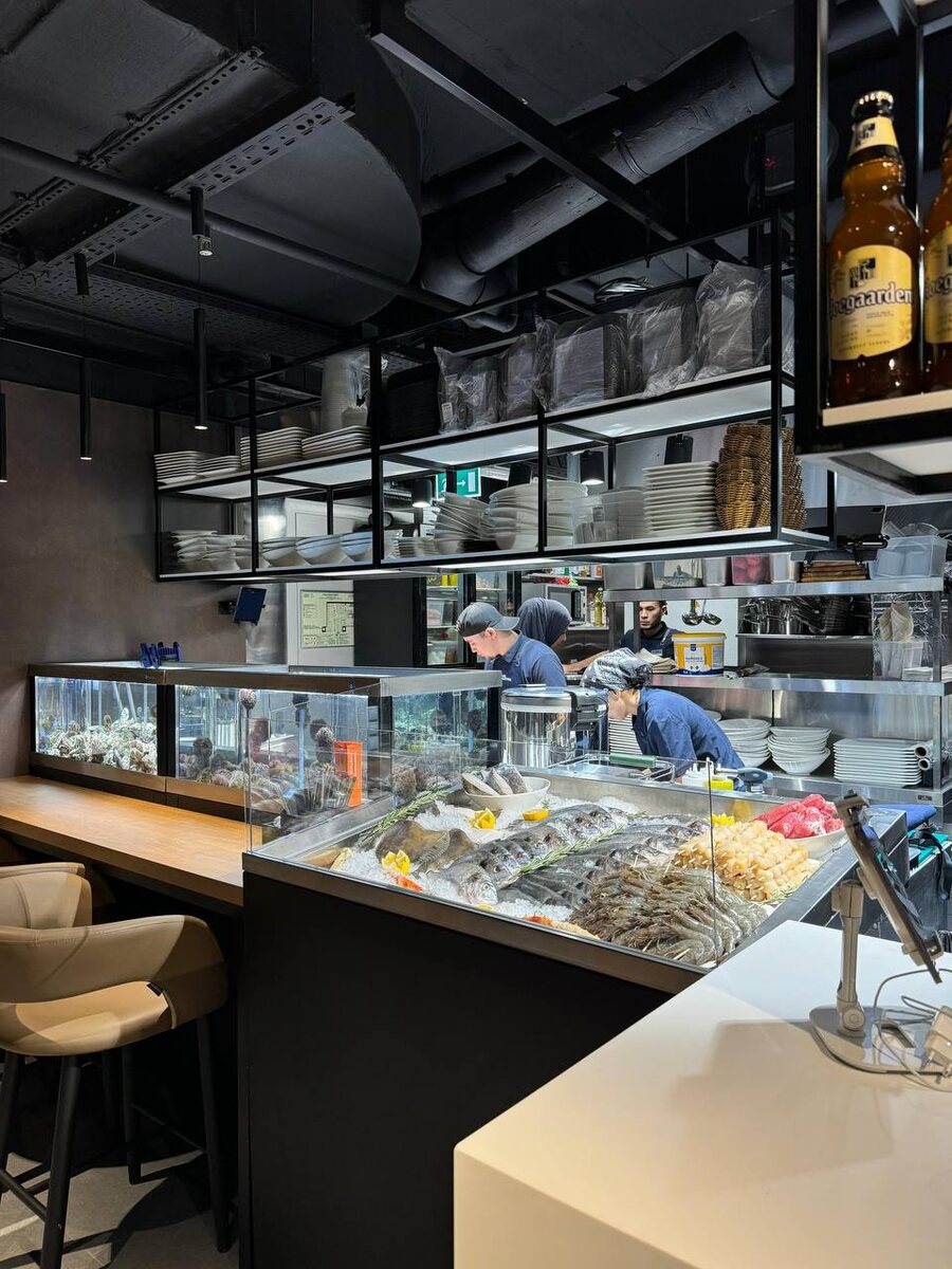    На Центральном рынке открылось фиш-бистро «Рыбная мануфактура №1» (фото 2)