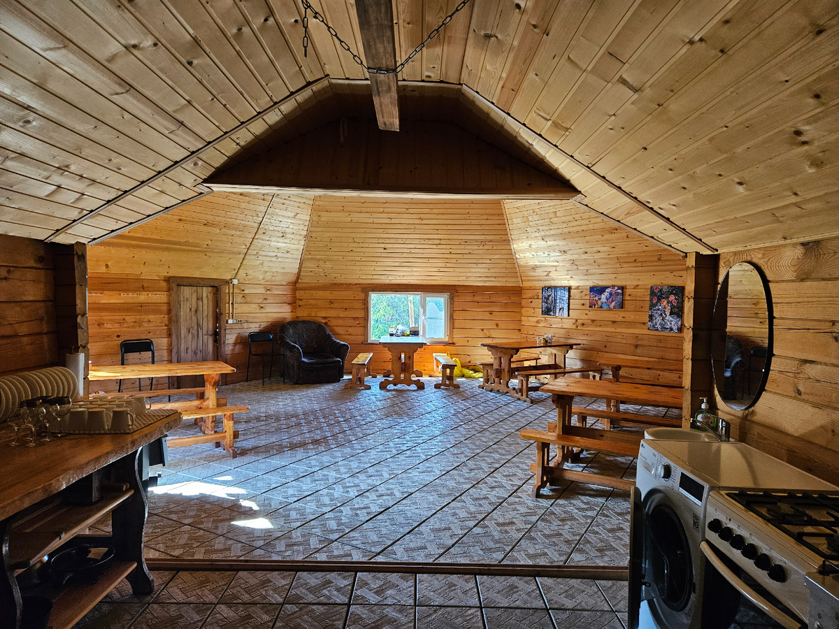 Пространство кухни-столовой