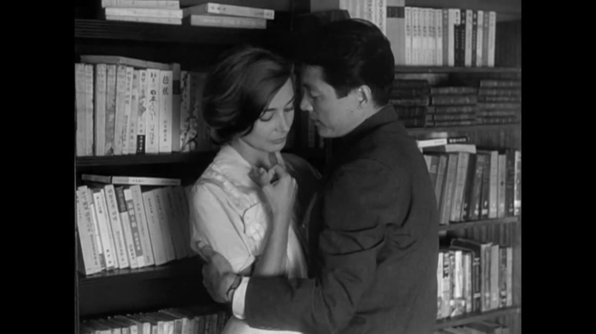 Кадр: Интернет 