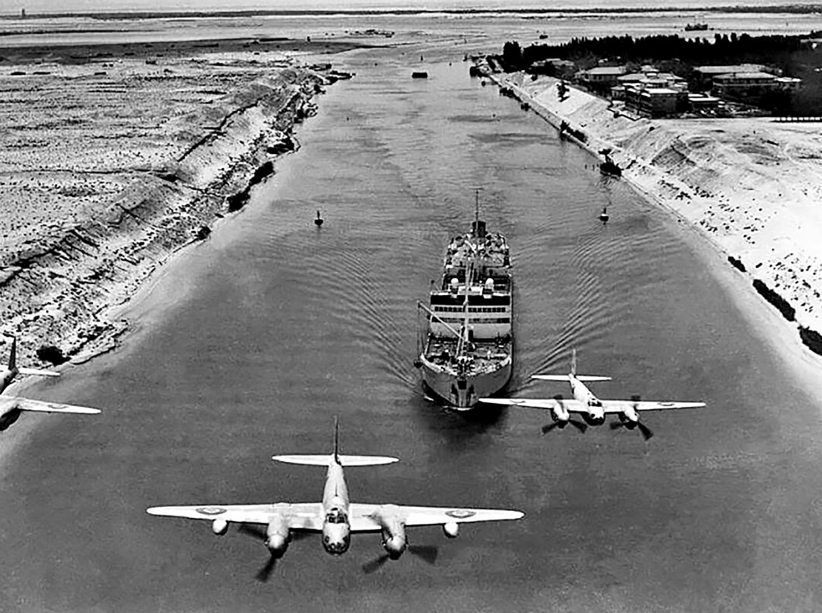 Суэцкий канал...