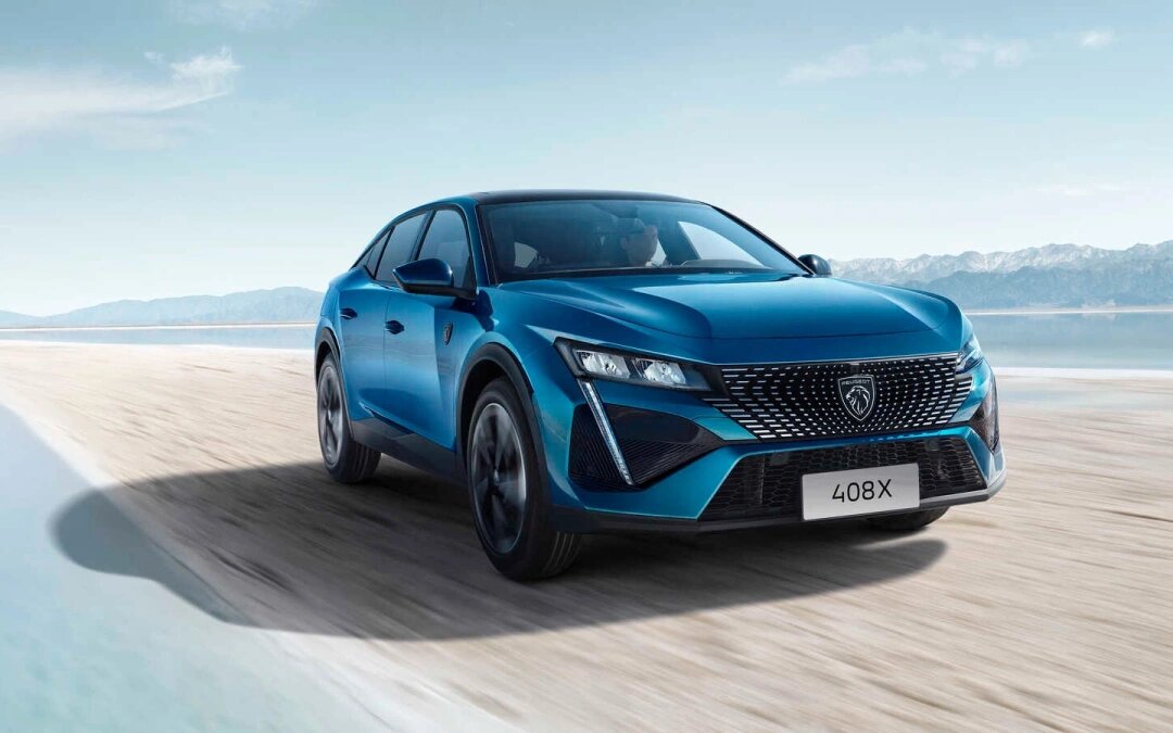Peugeot 408X (Фото: Peugeot)