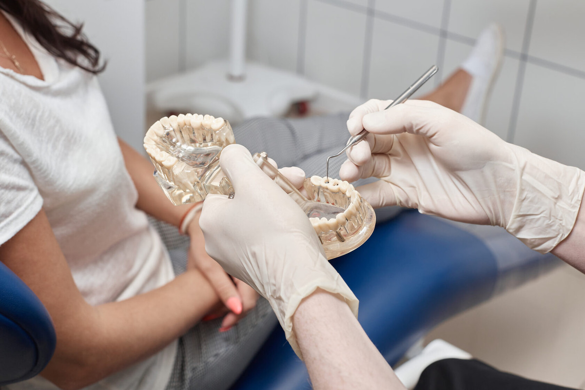 Имплантация зубов "под ключ". Первоуральск.