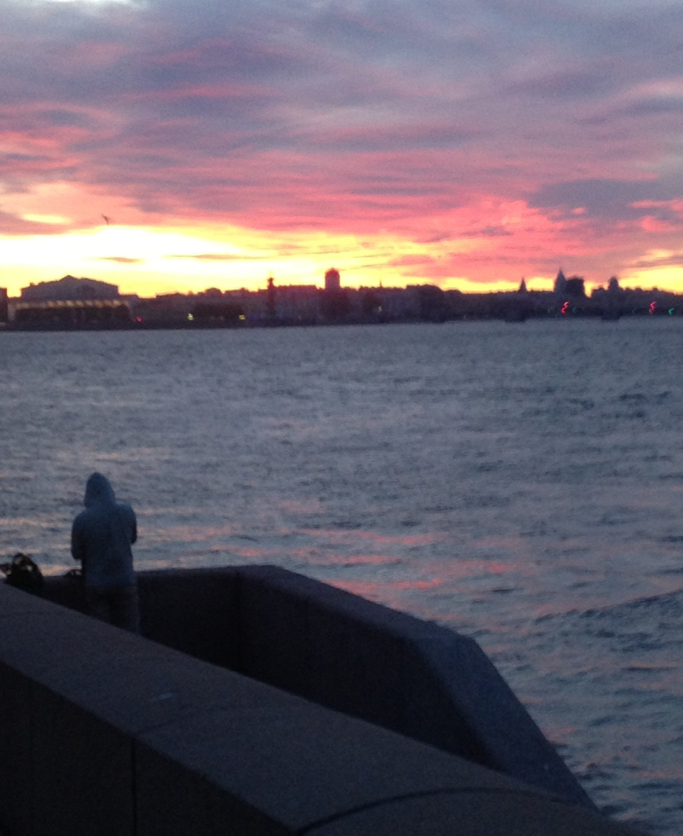 «В гранит оделася Нева». ЗДЕСЬ и далее фото автора и(или) из личного архива автора, если не указано иначе.