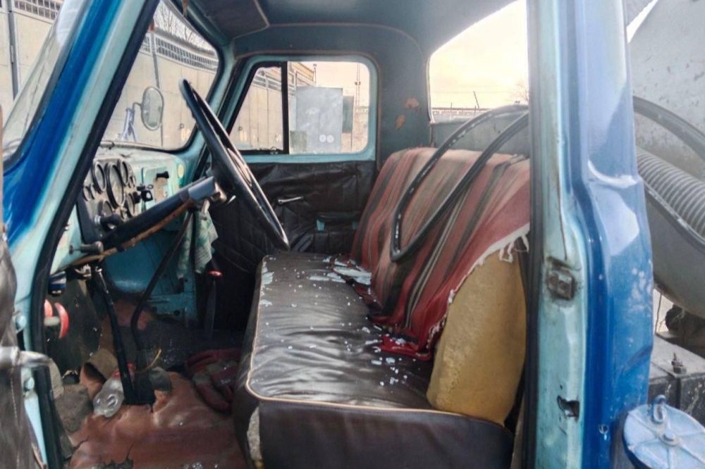 ВСУ атаковали автомобиль «Облводоканала» в Новой Каховке, источник – Телеграм-канал Днепровский Рубеж