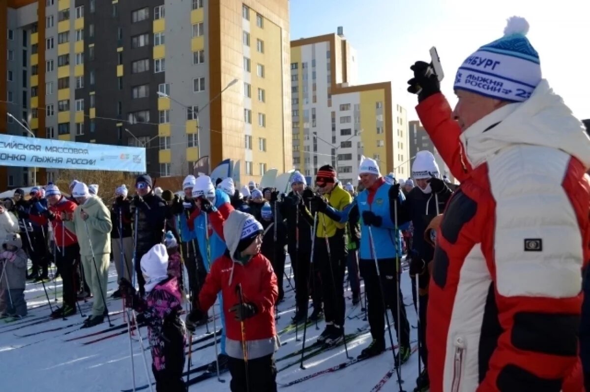    В лыжной гонке приняли участие жители района всех возрастов.