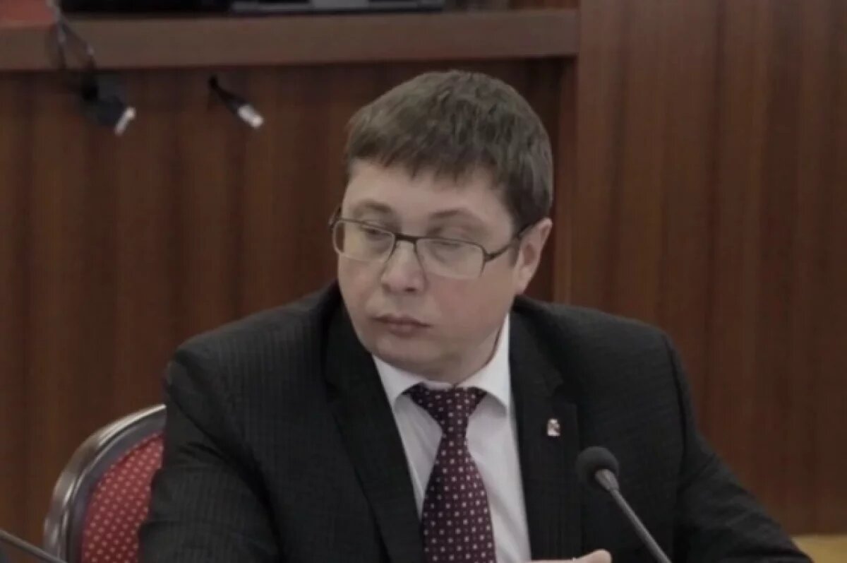    В Воронеже ректора ВГУ будут судить за дачу взятки и распространение порно