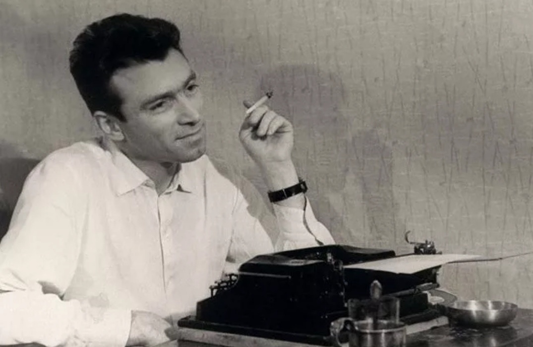 Виктор Викторович Конецкий