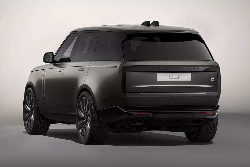   На фото: Range Rover SV Collins Edition