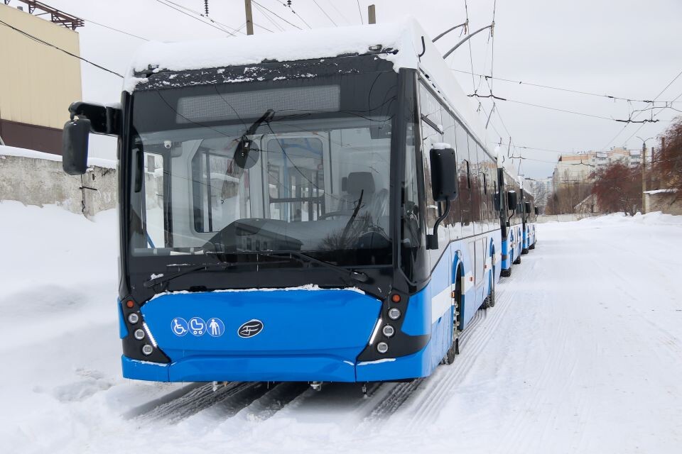    Новые троллейбусы "Авангард" в Барнауле. Февраль 2025 года. Источник: Виталий Барабаш