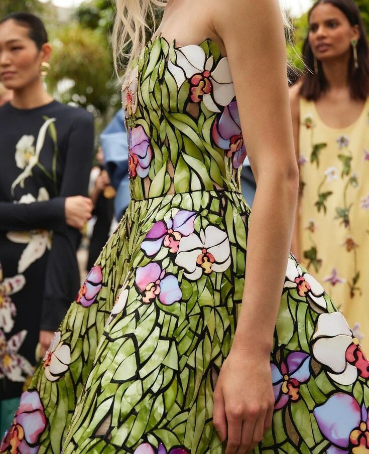 1. Oscar de la Renta Resort 2025. Иллюстрации из открытых источников. Коллажи авторские.