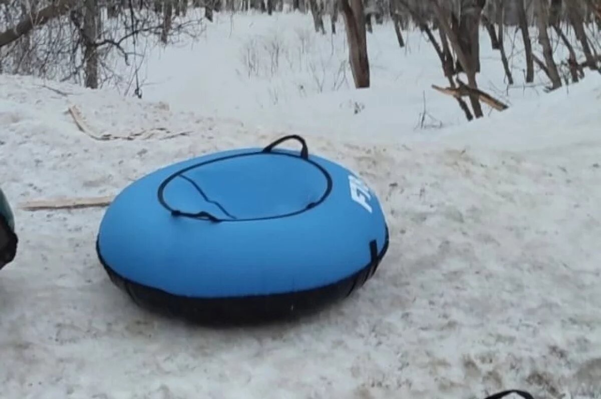    В Уфе мальчик попал в реанимацию, скатившись в лесу на тюбинге