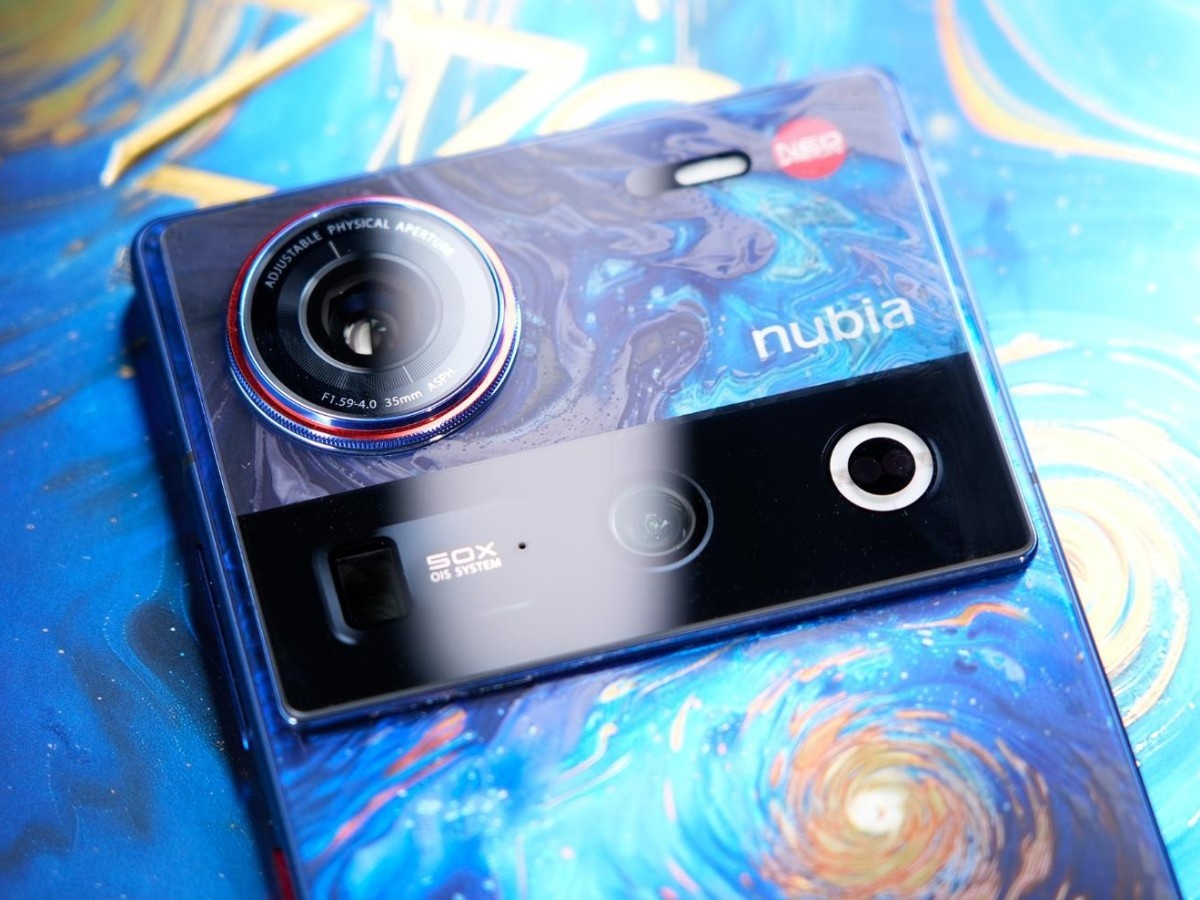    Nubia Z70 Ultra получит аппаратную поддержку ИИ-модели DeepSeek