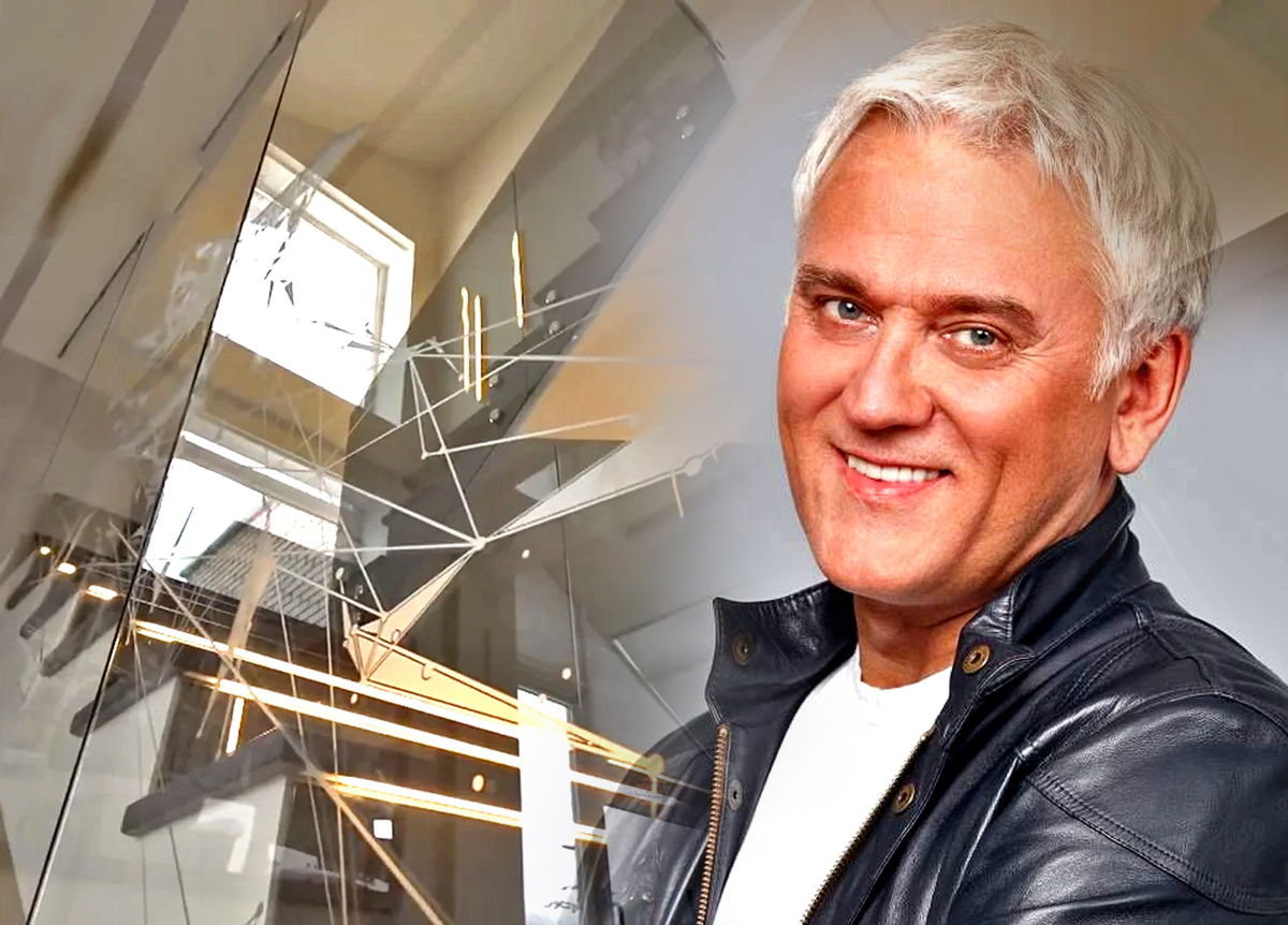 Дом во владении этого известного певца — не просто жилище, а настоящий арт-объект.