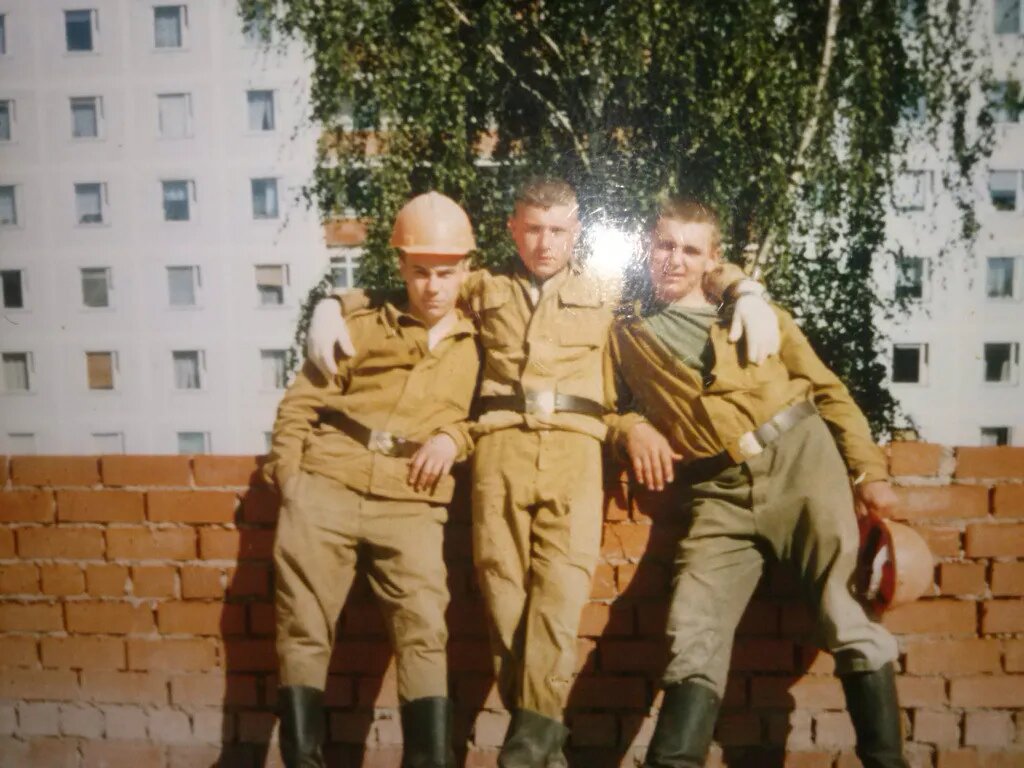 Воины строители. Фото из сети.